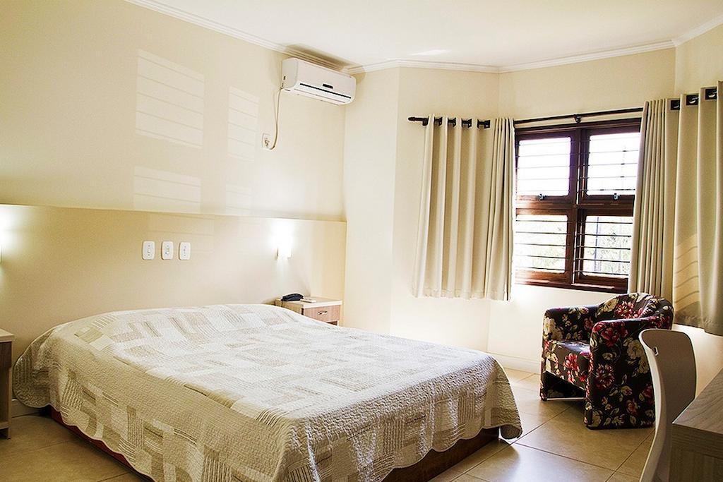 Senior Parque Hotel Santa Rosa  Bilik gambar